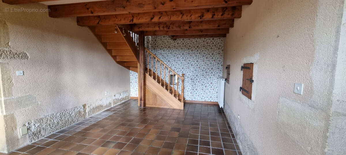 Maison à SAINT-VINCENT-BRAGNY