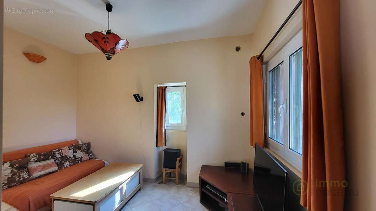 Maison 95 m² à Menton  - photo 8