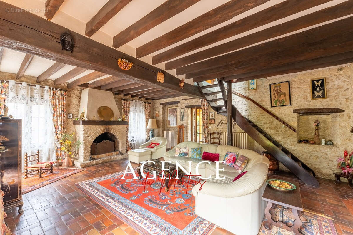 Maison à DONNEMARIE-DONTILLY