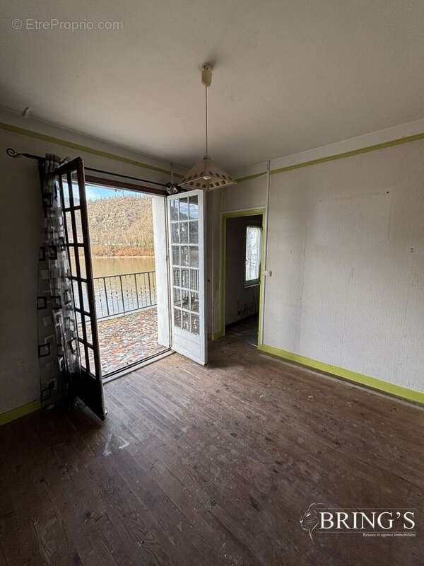 Appartement à SAINT-PAUL-EN-CORNILLON