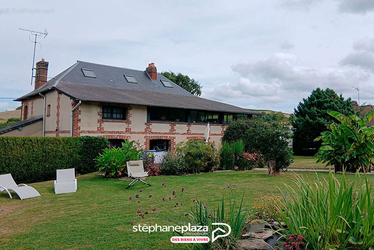 Maison à FORGES-LES-EAUX