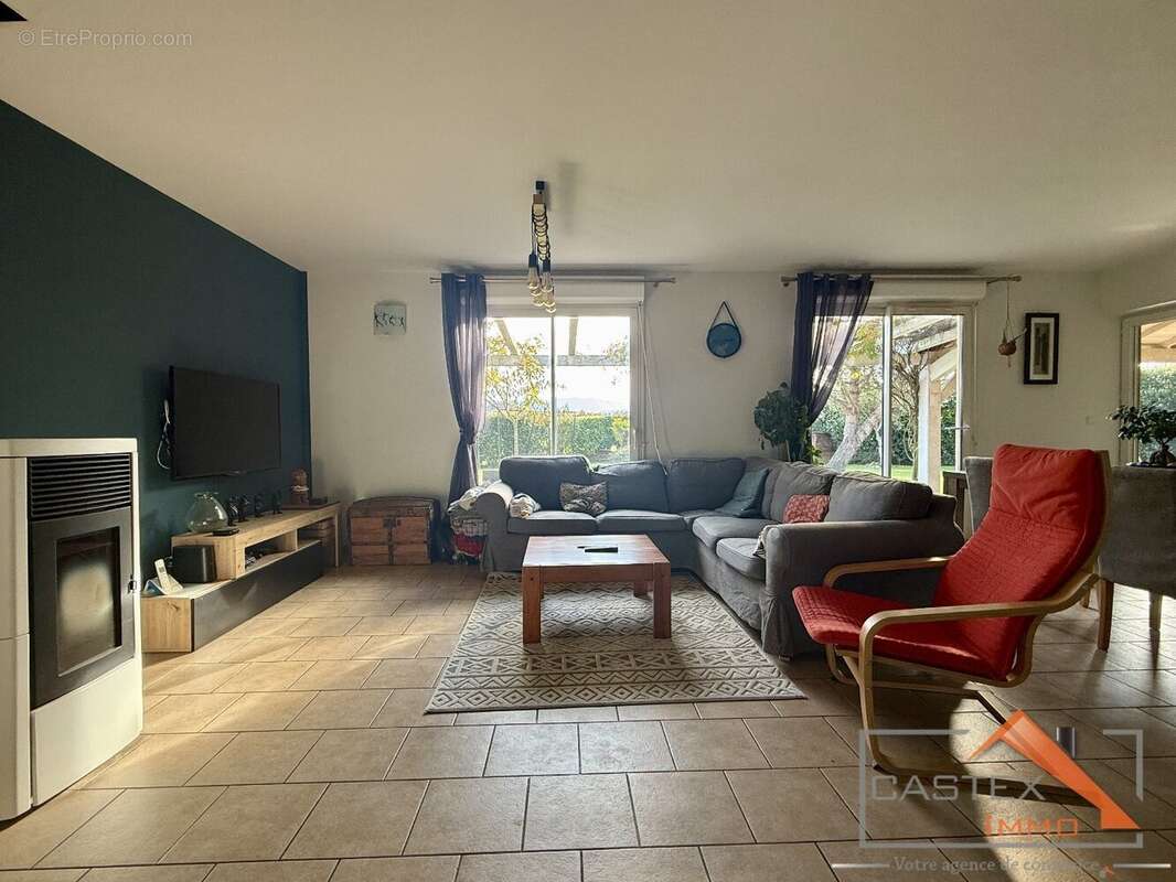 Maison à SAINT-MARTORY