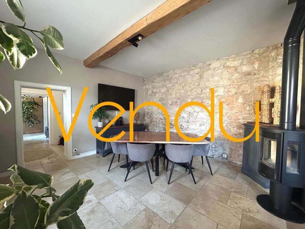 Maison à MONCLAR-DE-QUERCY