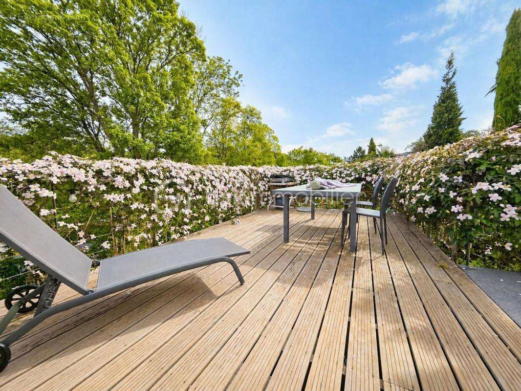 Maison d'architecte - 5 mn de rouen - mont-saint-aignan -  vue panoramique - 5 chambres - photo 9