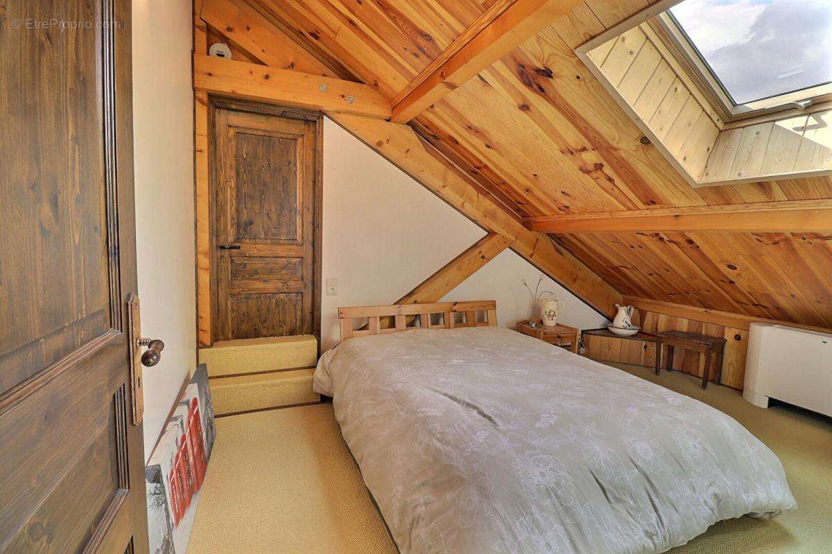 Maison à SAINT-JEOIRE-PRIEURE