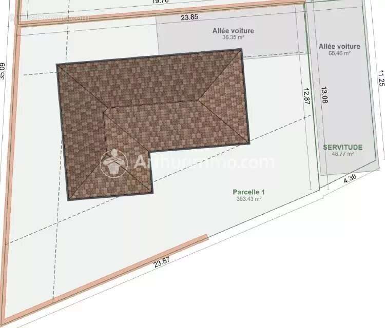 Terrain à AMBERIEUX-EN-DOMBES