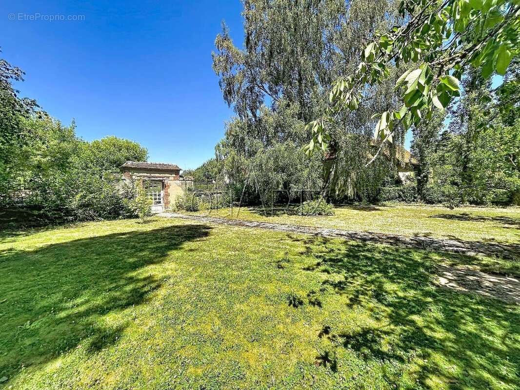 Charme et campagne pour cet ancien presbytère - photo 6