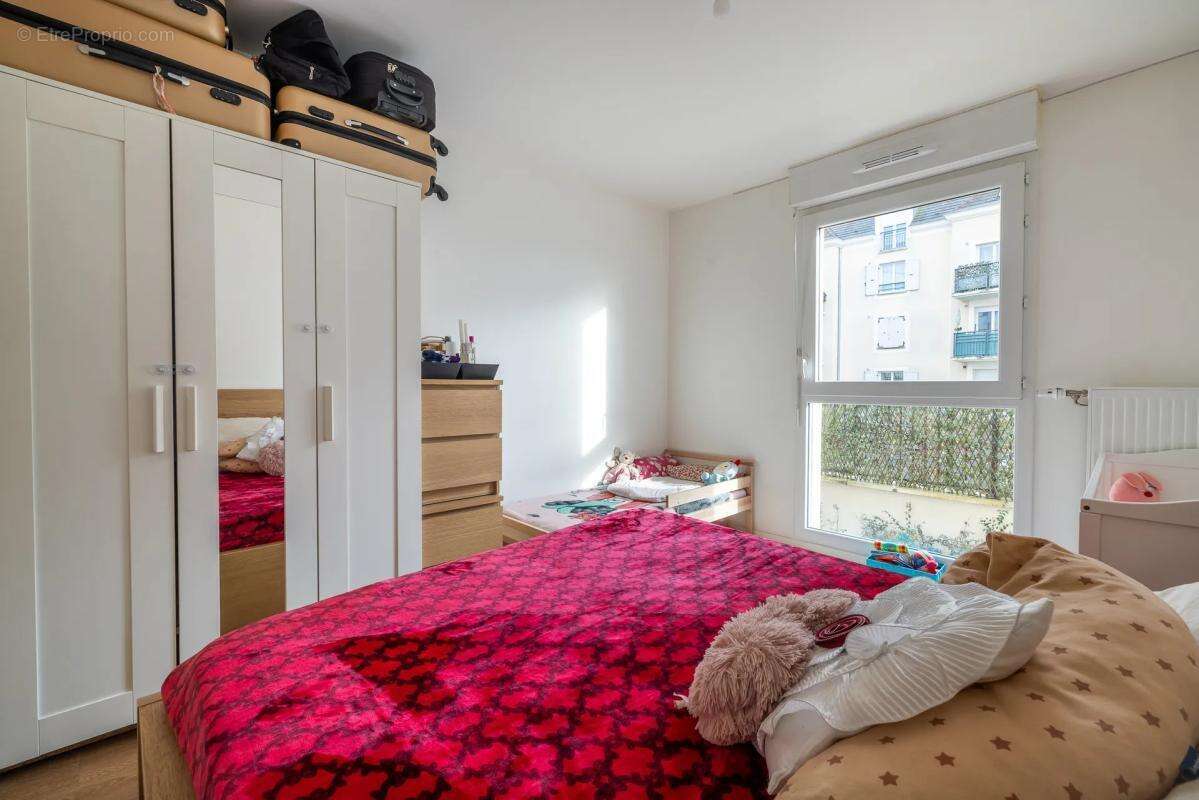 Appartement à CORBEIL-ESSONNES