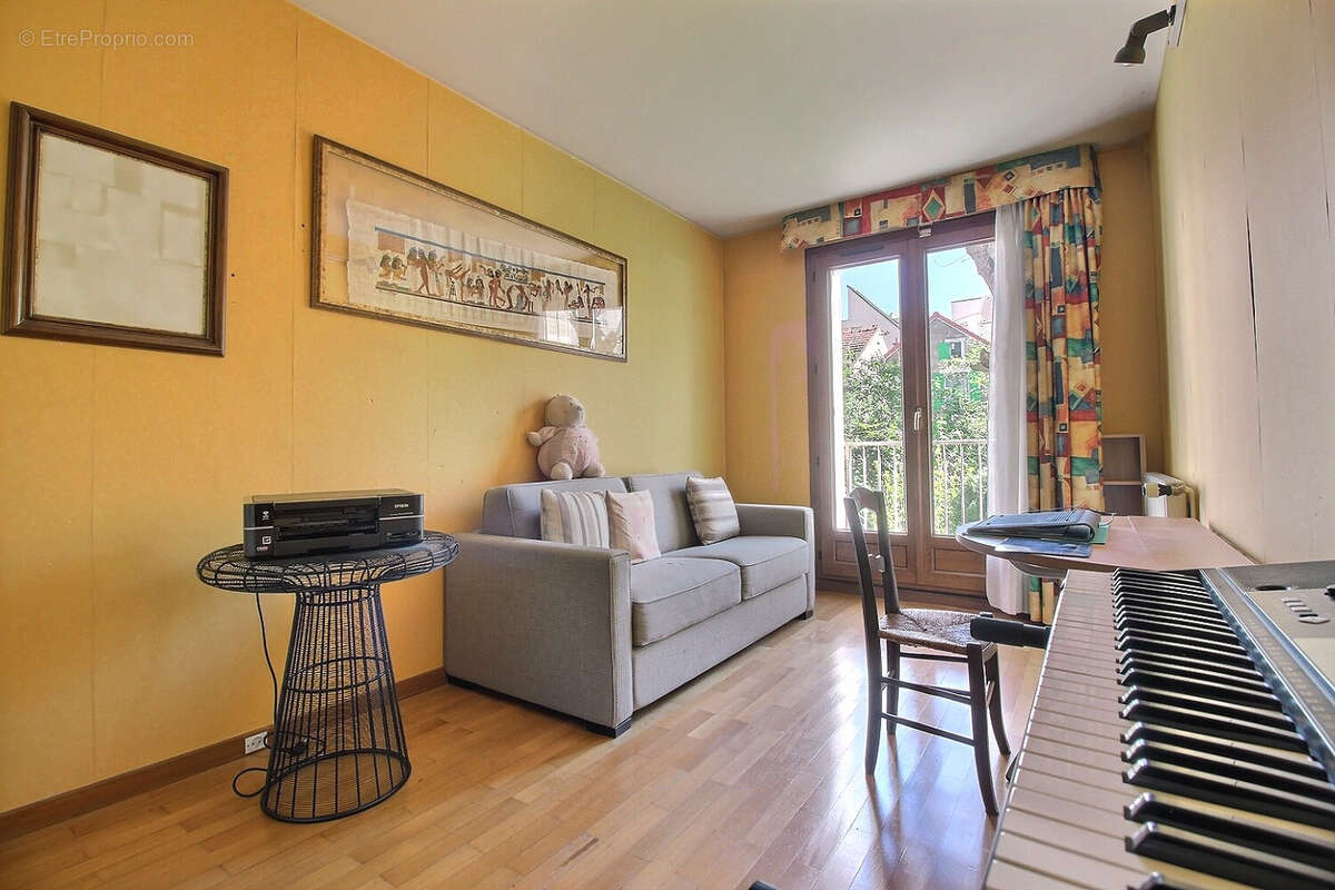 Appartement à L'ILE-SAINT-DENIS