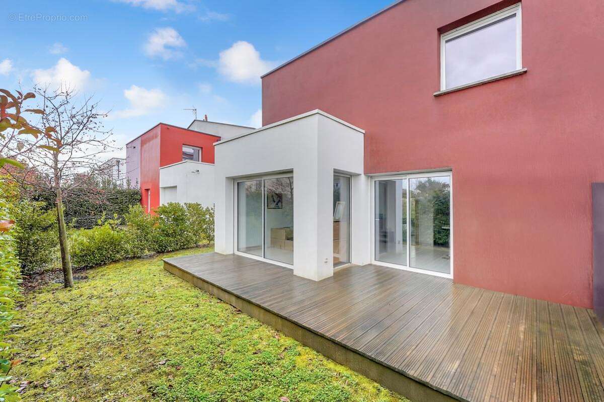 Maison contemporaine 2019 - 118 m² - t5 - saint-jory centre - photo 14