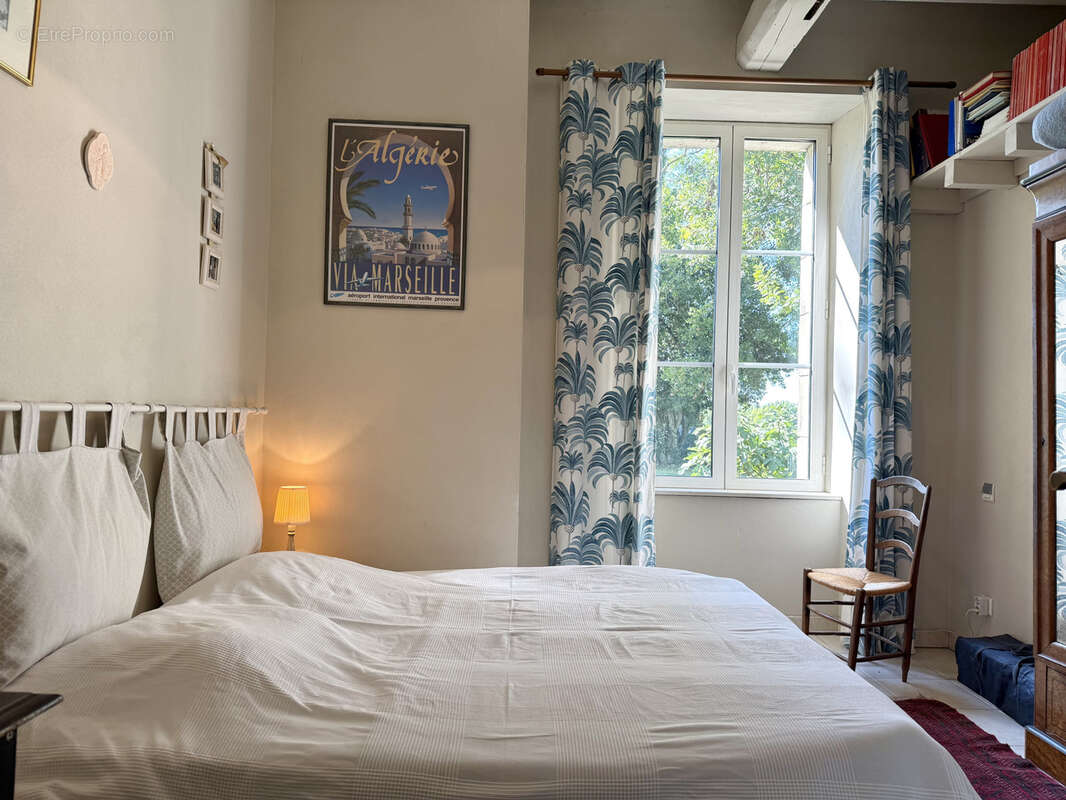 Maison à TOMBEBOEUF