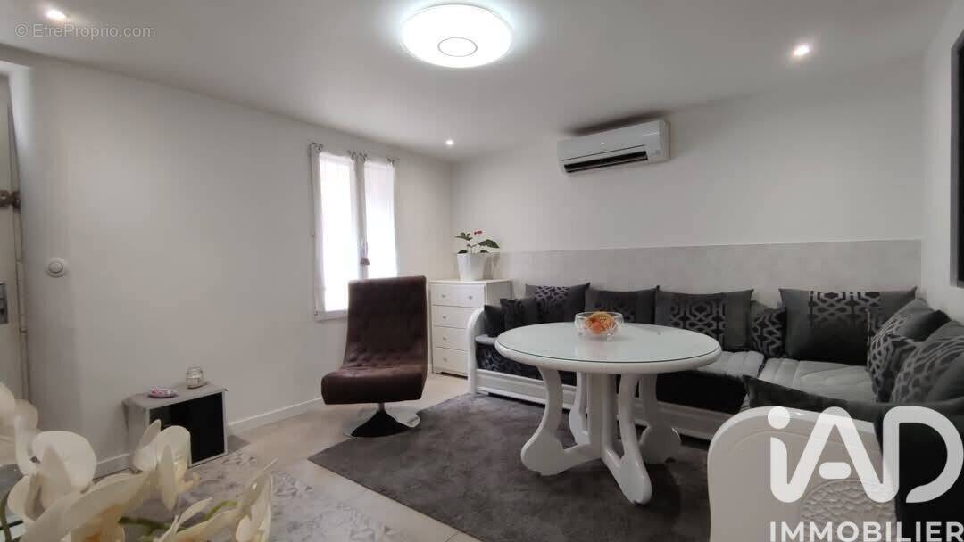 Photo 1 - Maison à MARSEILLE-3E