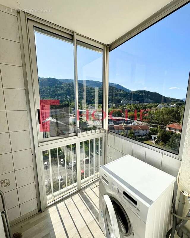 5 P + C - 98 m² - photo 10