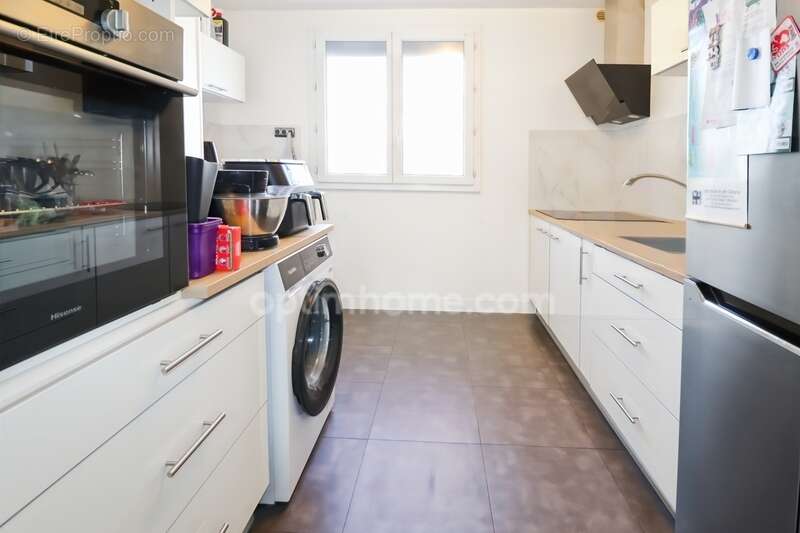 Appartement à FONTAINE