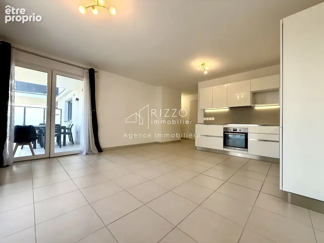 Joli F3 centre ville de Thonon-les-Bains - photo 2