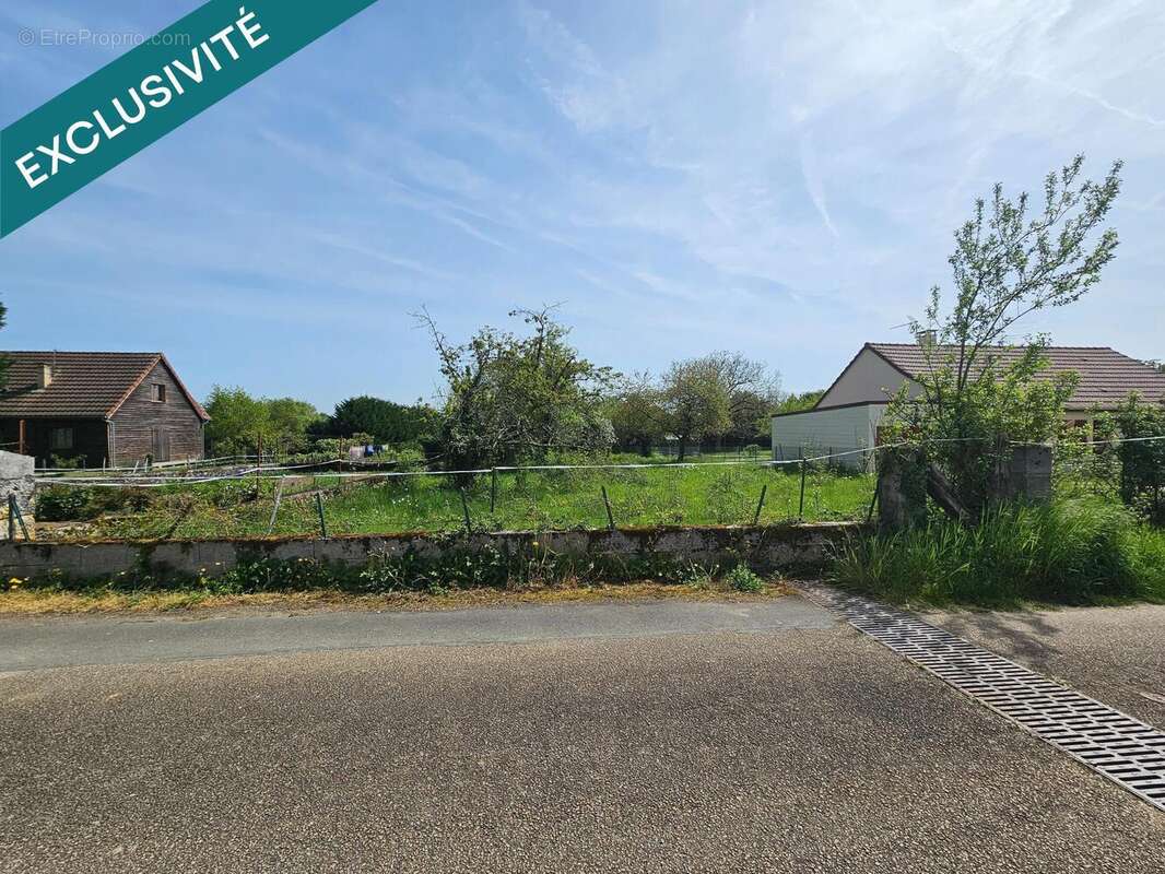 Photo 2 - Terrain à CHASSENEUIL
