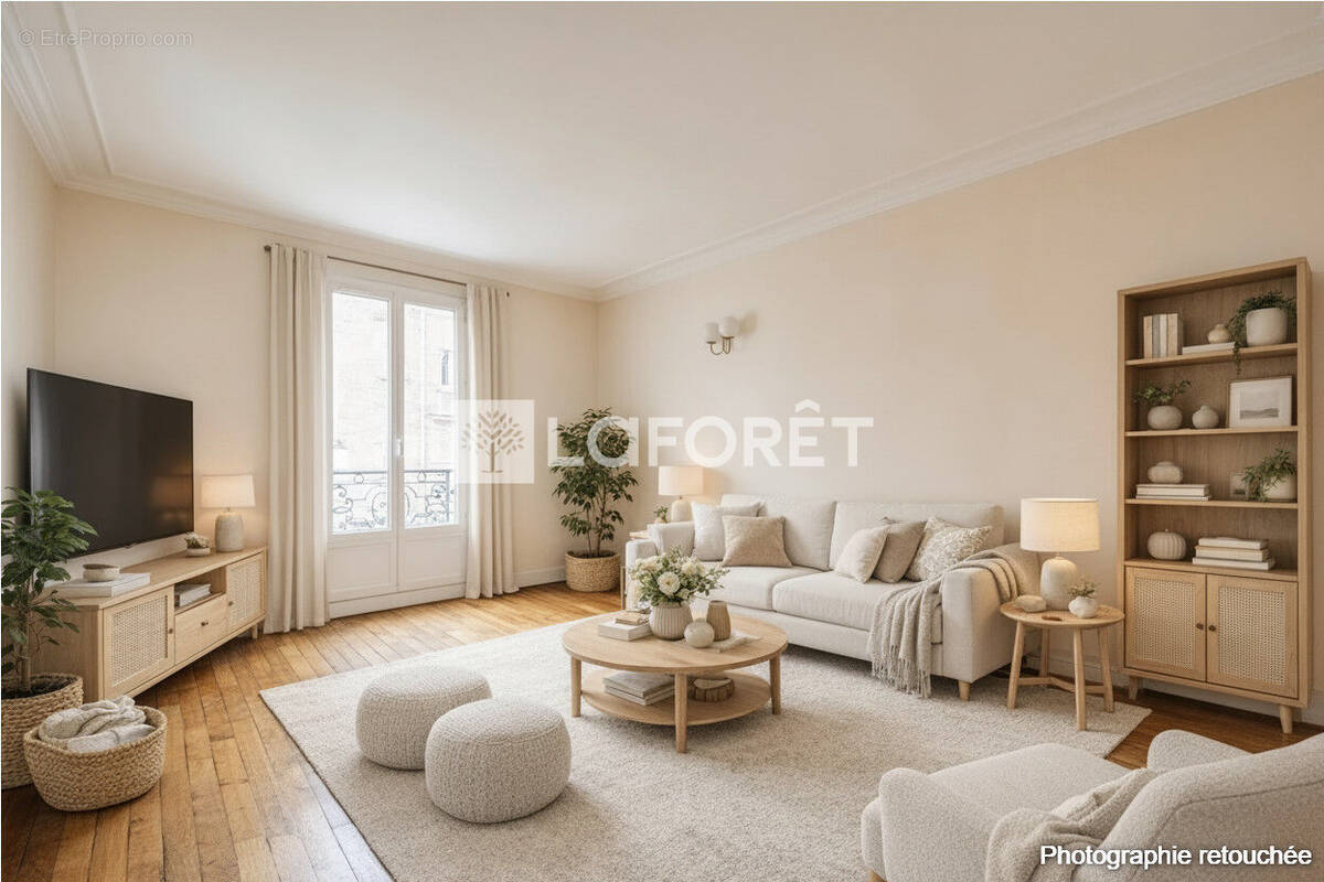 Appartement à PARIS-14E