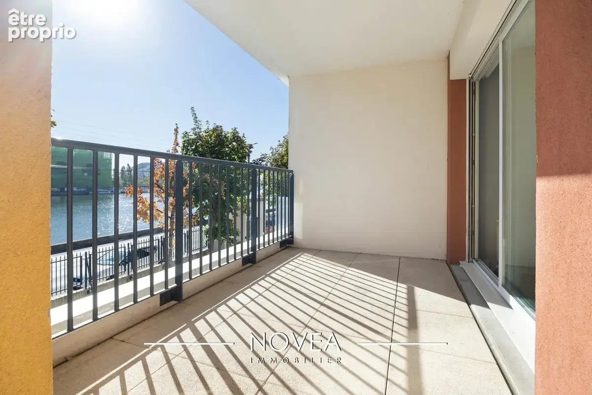 Appartement 3 pièces 80 m² à vendre à La Mulatiere (69350) - photo 2