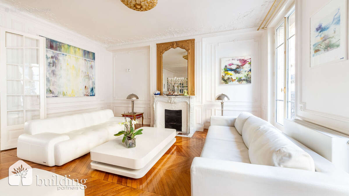 Jouffroy d'Abbans / Tocqueville Paris 17ème - Appartement 6 pièces 170,19 m² avec 2,56 m² de balcon - photo 18