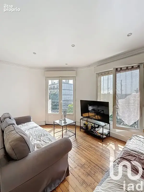 Photo 1 - Appartement à SAINT-MAUR-DES-FOSSES