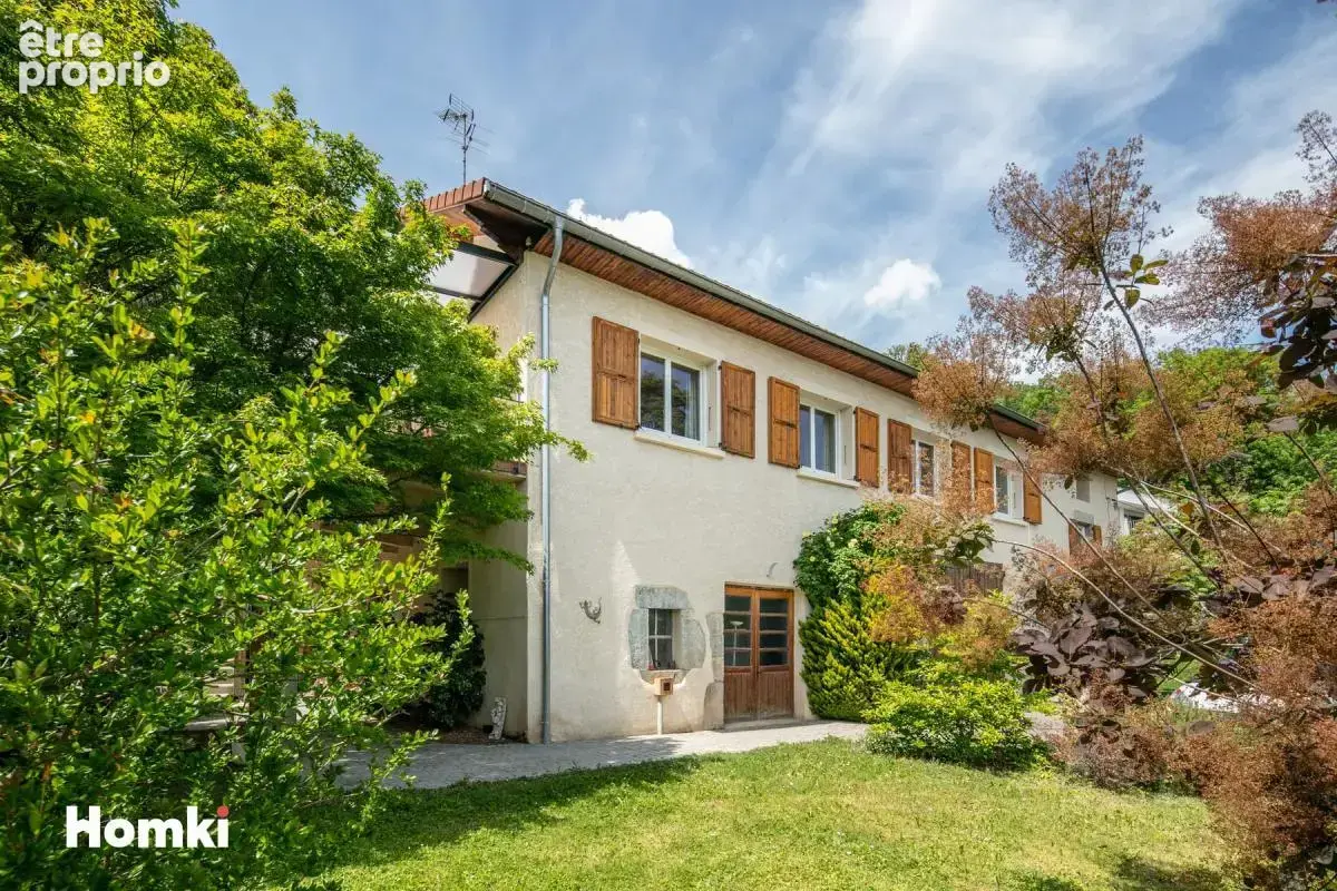 Maison/Villa T8 de 212 m² à Seyssinet-Pariset 38170 - photo 4