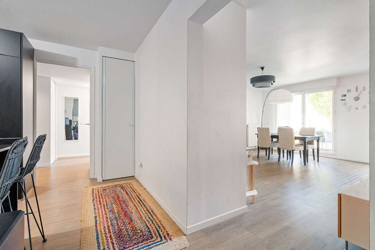 Appartement à COLOMBES