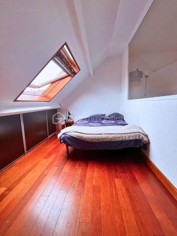 Appartement à PONTAULT-COMBAULT