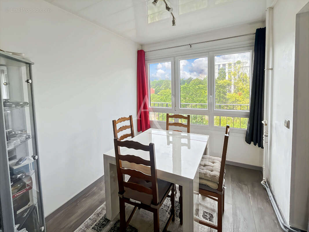 Appartement Les Mureaux 2 pièce(s) 44 m² - 1 chambre - photo 4