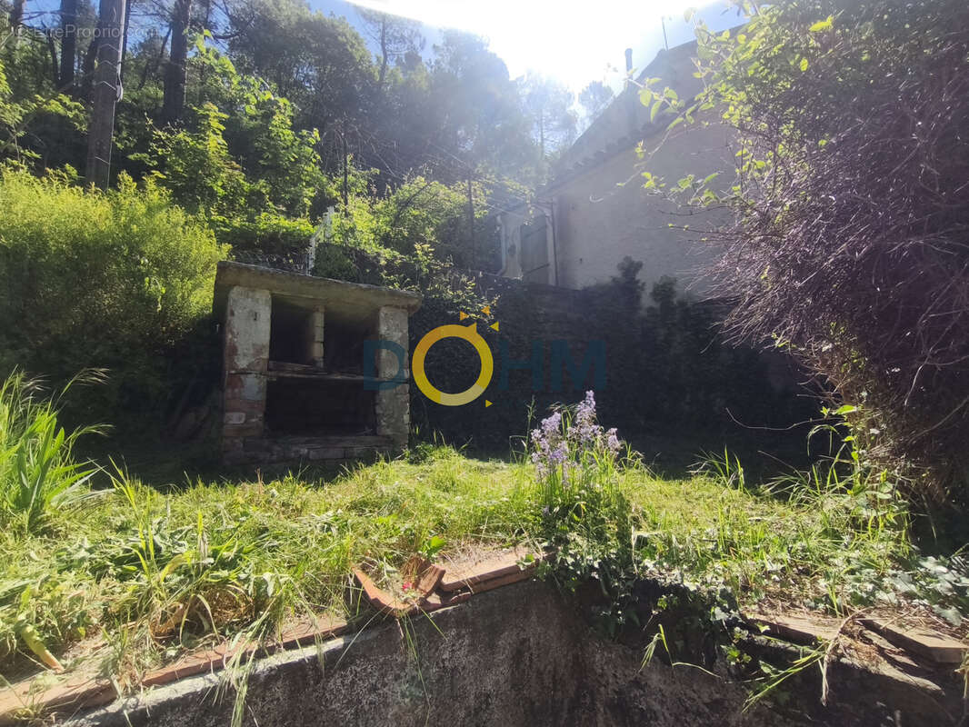 Appartement à LA VERNAREDE