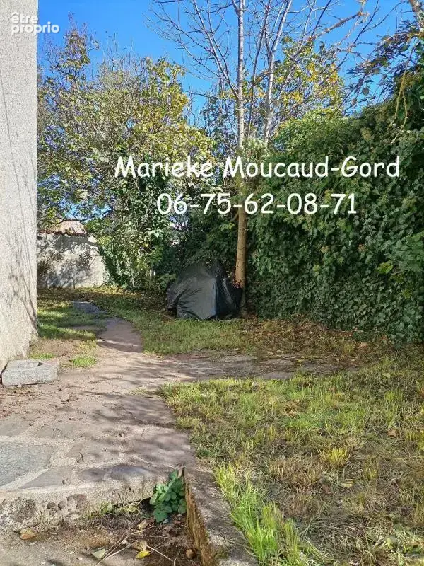 Belle petite maison à Valprivas 70 m² deux chambres et jardin 92 000 - photo 4