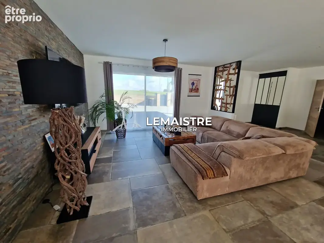 Maison à vendre - A quelques minutes de St-Romain - 142 m² - 3 chambres - Plain-pied - Au calme - photo 5