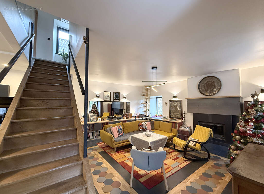 Maison à SAINT-GENIEZ-D'OLT