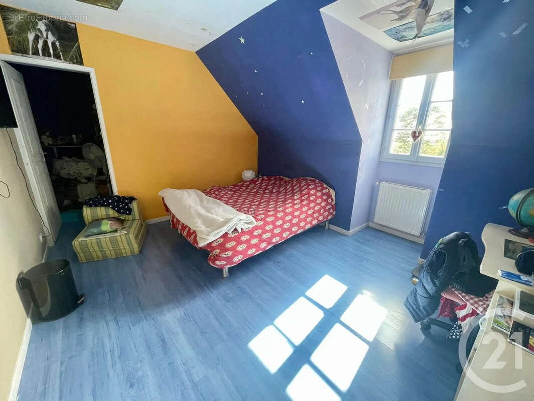 Maison à MONTGE-EN-GOELE