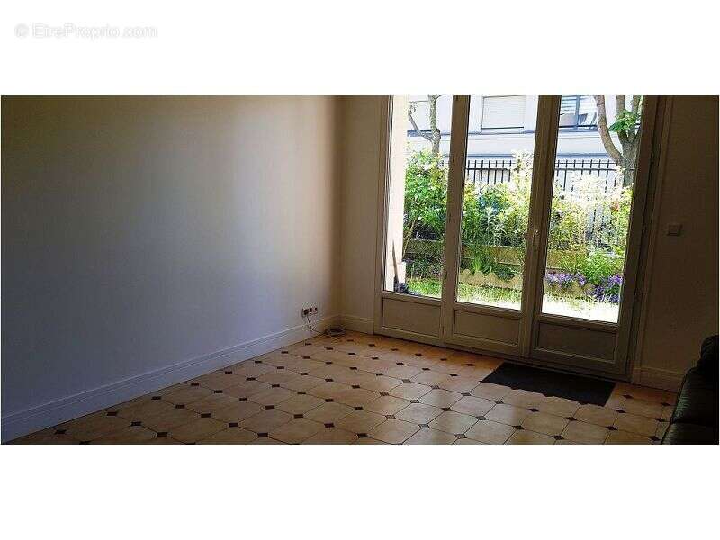 Appartement à LE PERREUX-SUR-MARNE