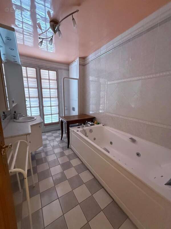 Gueux en exclusivité - photo 9