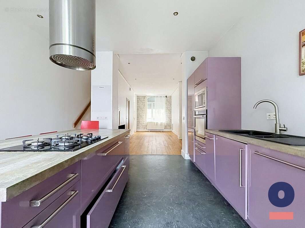 Maison 86 m² à Tourcoing  - photo 2