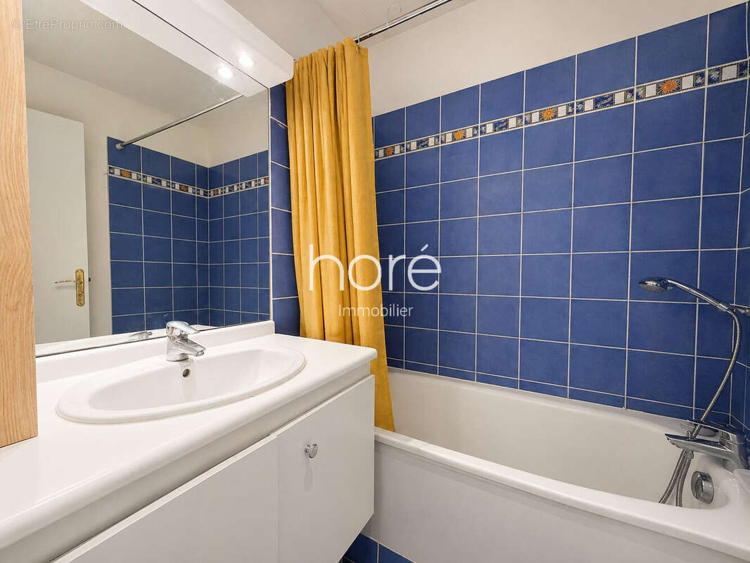 Appartement à PARIS-20E