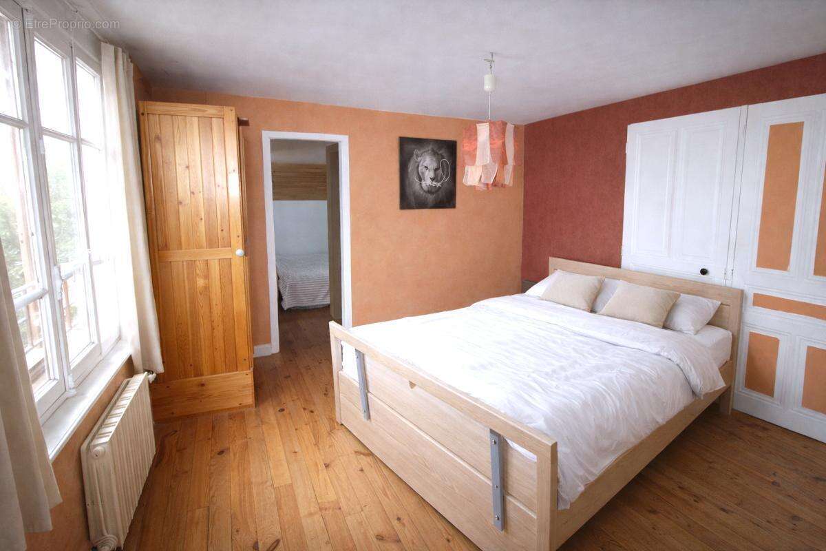 Maison à VAULX-EN-VELIN