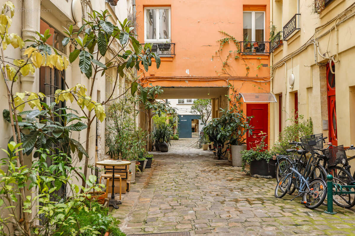 Appartement à PARIS-10E