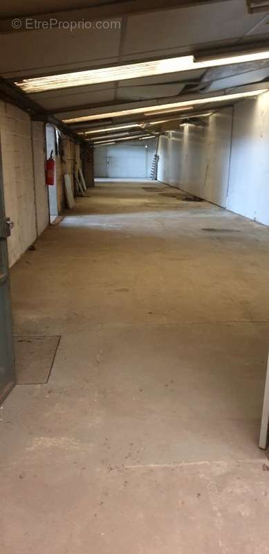 Commerce à MONTLUCON