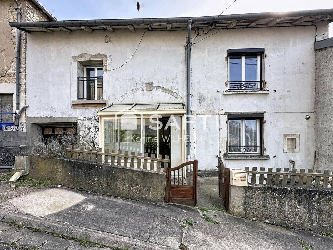 Photo 1 - Maison à VANNES-LE-CHATEL