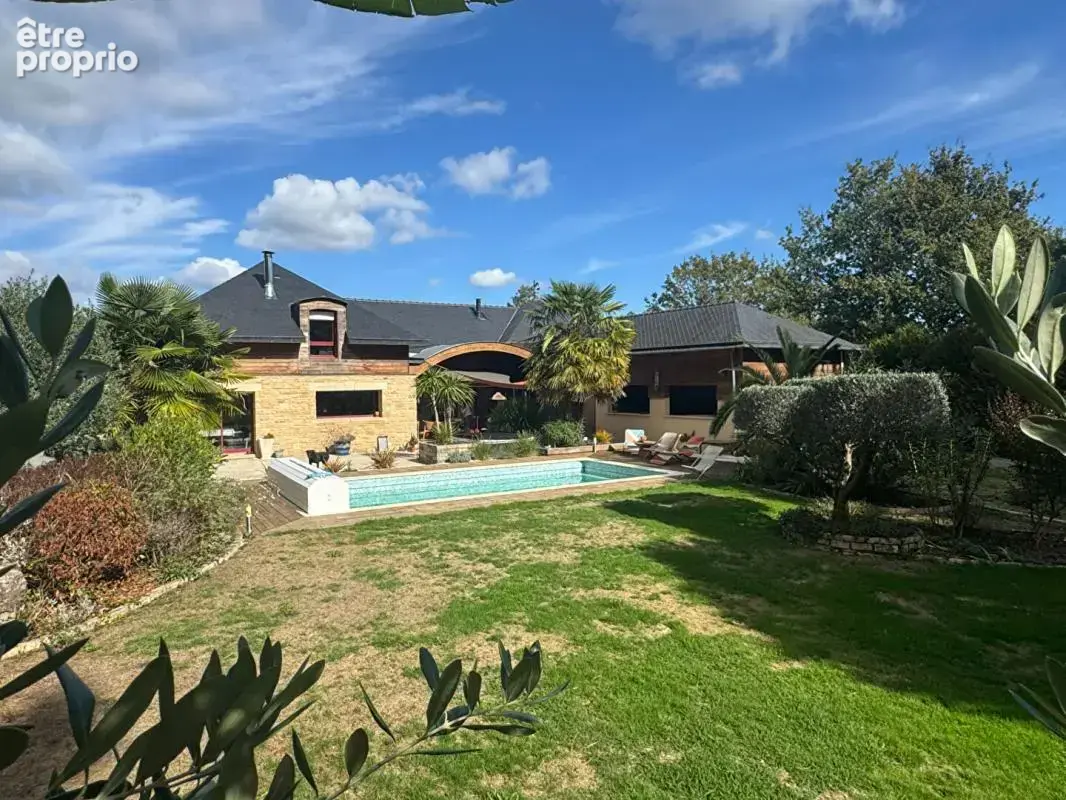 Maison récente de prestige à vendre à Plumergat - 6 pièces, 230 m² - photo 1
