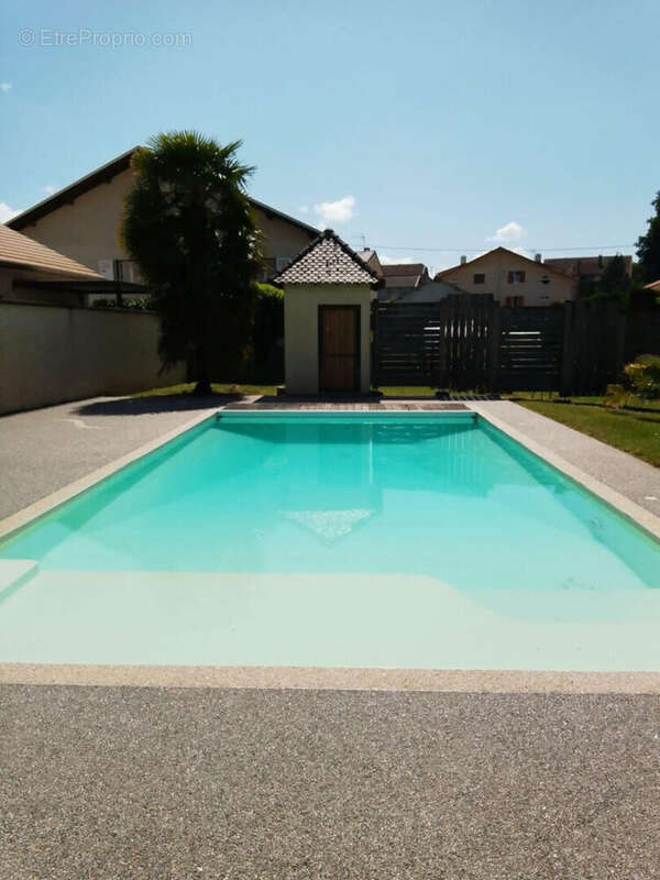 Maison à LES AVENIERES