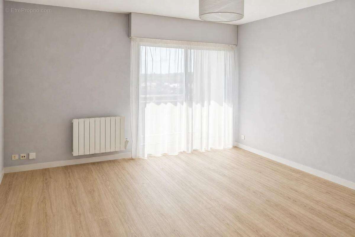 Appartement à LA RICHE