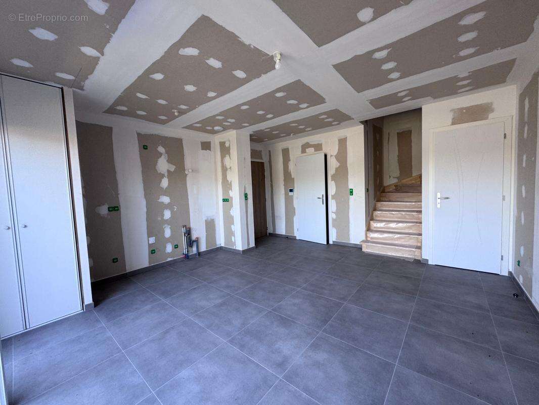 Appartement à VILLEMOIRIEU