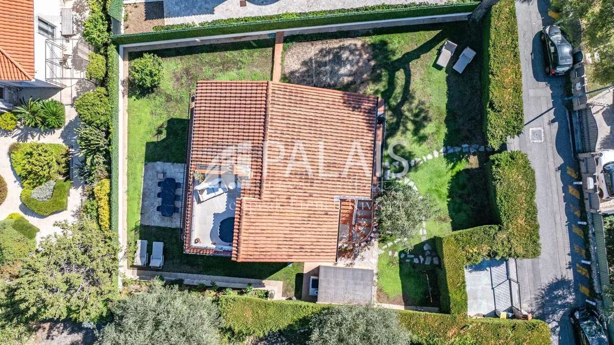 Maison à ROQUEBRUNE-CAP-MARTIN