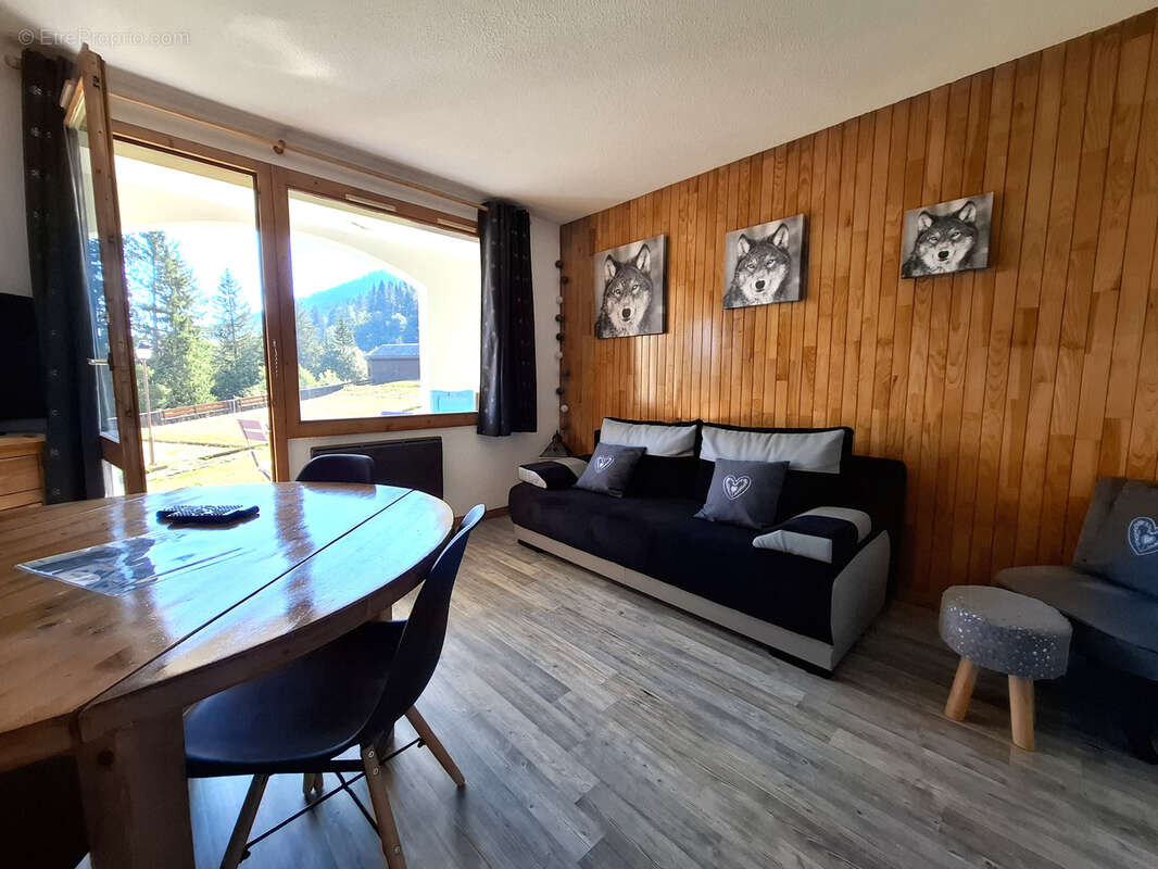 Appartement à LES AVANCHERS-VALMOREL