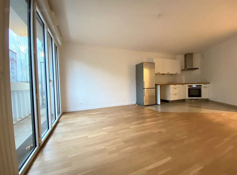 Appartement à SURESNES