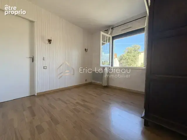 Une maison généreuse, idéale pour vivre et recevoir - photo 16