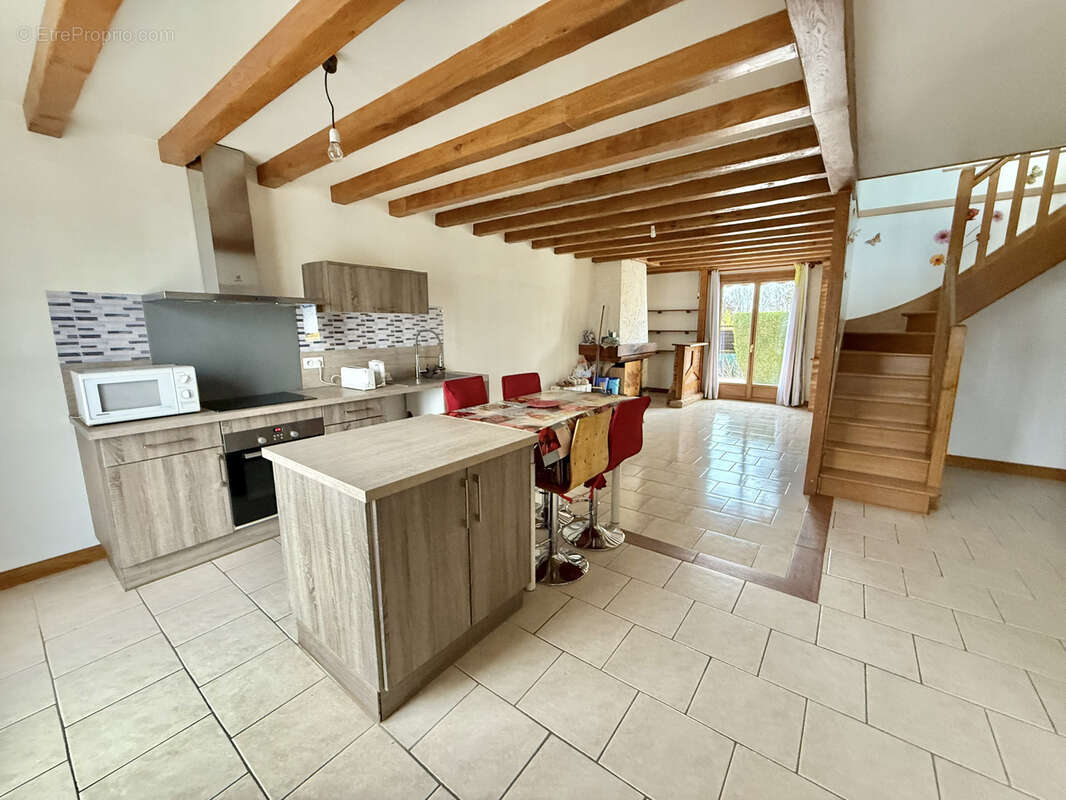 Maison à LUCE